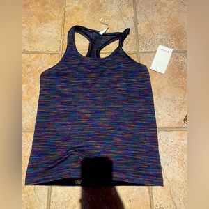 NWT Lululemon Swiftly Size 12 love 2.0